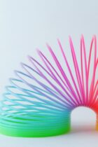 ばねの基本をマスター！ばねにかかる力のつり合いとは何かを理解しよう【問題付き】【中学受験理科】