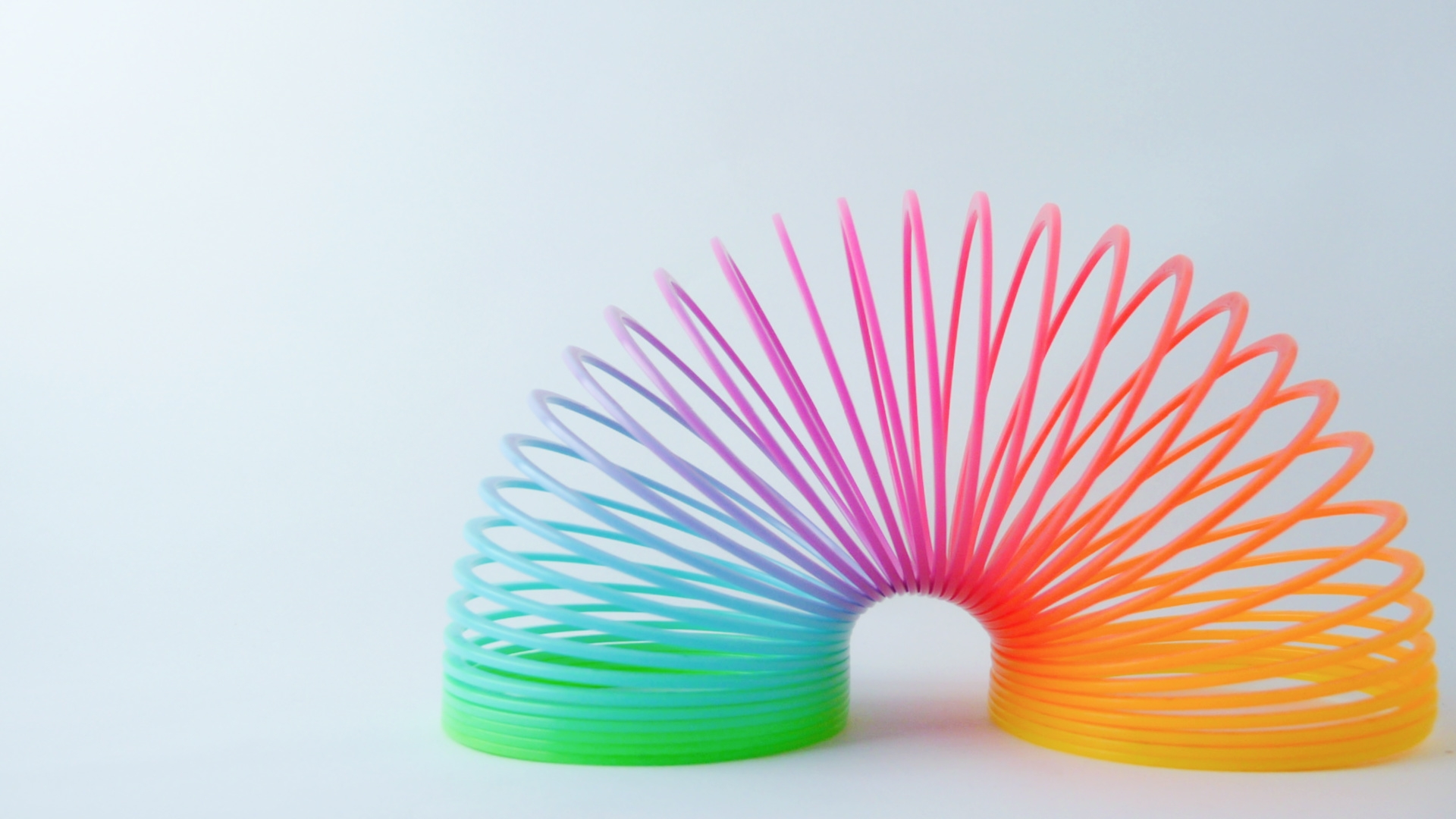 ばねの基本をマスター！ばねにかかる力のつり合いとは何かを理解しよう【問題付き】【中学受験理科】