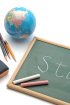 英文法を基本から！助動詞の種類とその役割［can/may/must/should編］