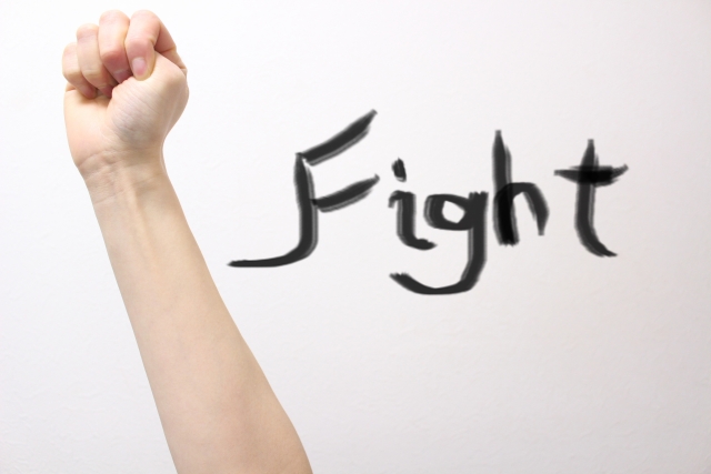 【中学受験】受験勉強と習い事は両立できる？マイナスになるケース