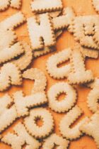 2科目受験と4科目受験はどちらが有利？少科目受験・適性検査・英語入試について