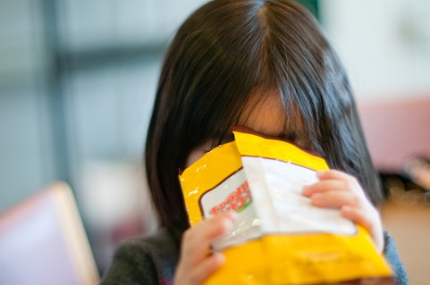 勉強しないのは親のせい？子どものやる気を削いでしまうNG言動集【中学受験】