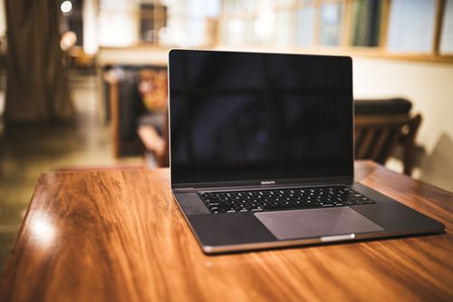 【中学受験】塾のオンライン授業　メリットとデメリットとは？